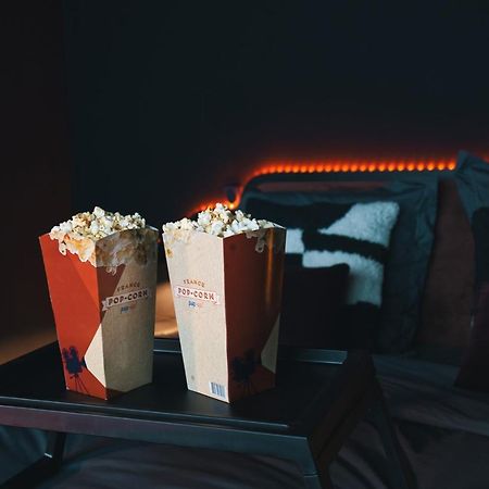 Cinema Room L'Unique Experience By Noma Saint-Etienne  Zewnętrze zdjęcie